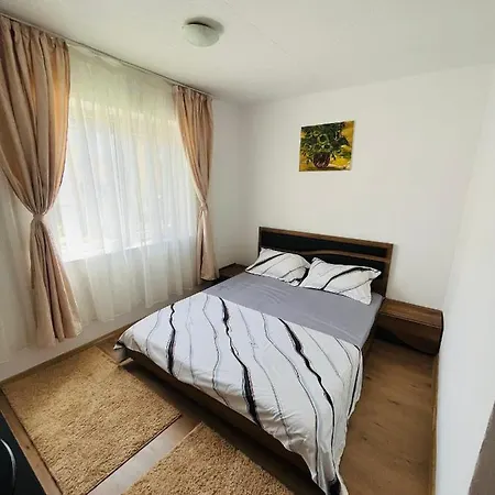 Apartament Yasmy Apartment Orsova